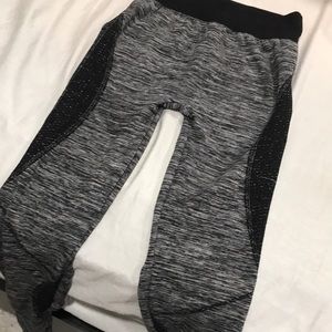 Stretchy leggings